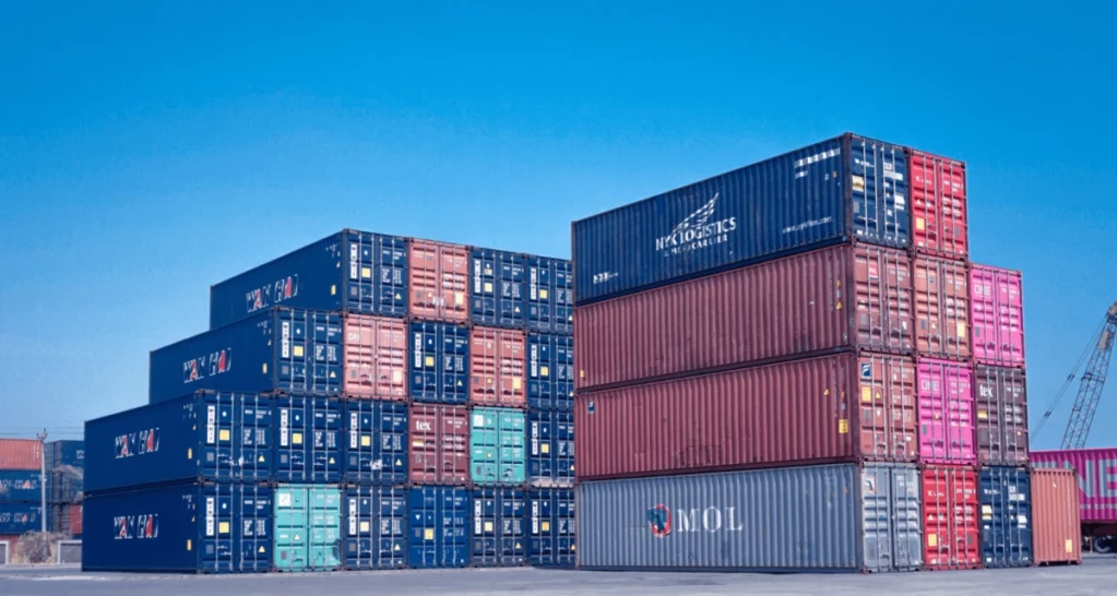 Transport containers