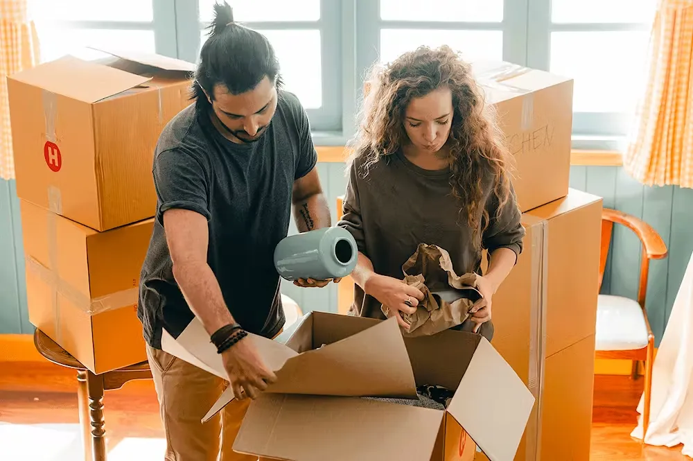 Emmenager ensemble affaires