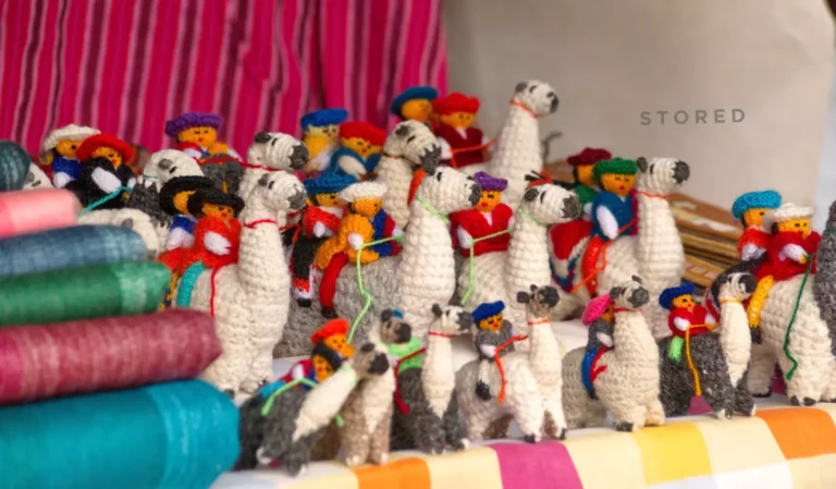 The-Best-Stuffed-Animal-Storage-Ideas-to-Help-You-Organise-Your-Home