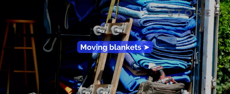 Moving blankets YouStock