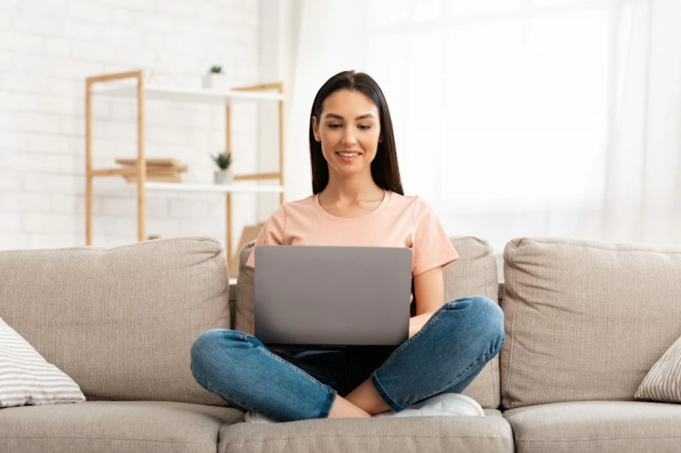Vendre le mobilier du défunt sur Internet