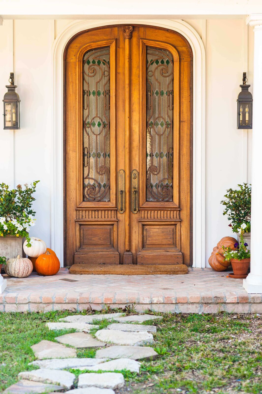Decorate-With-Pumpkins