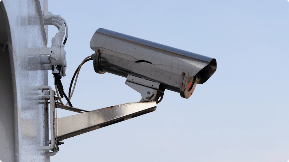 Comparative security of self-storage facilities in Paris