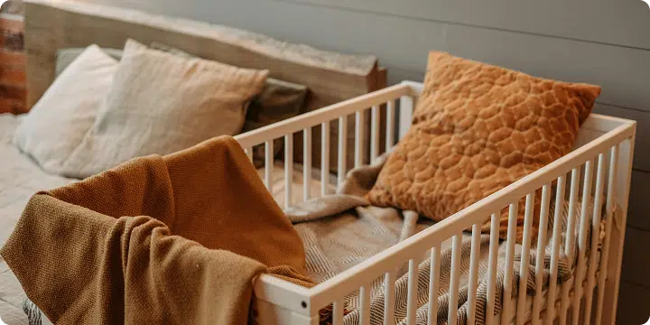 Berceau pour bébé en bois