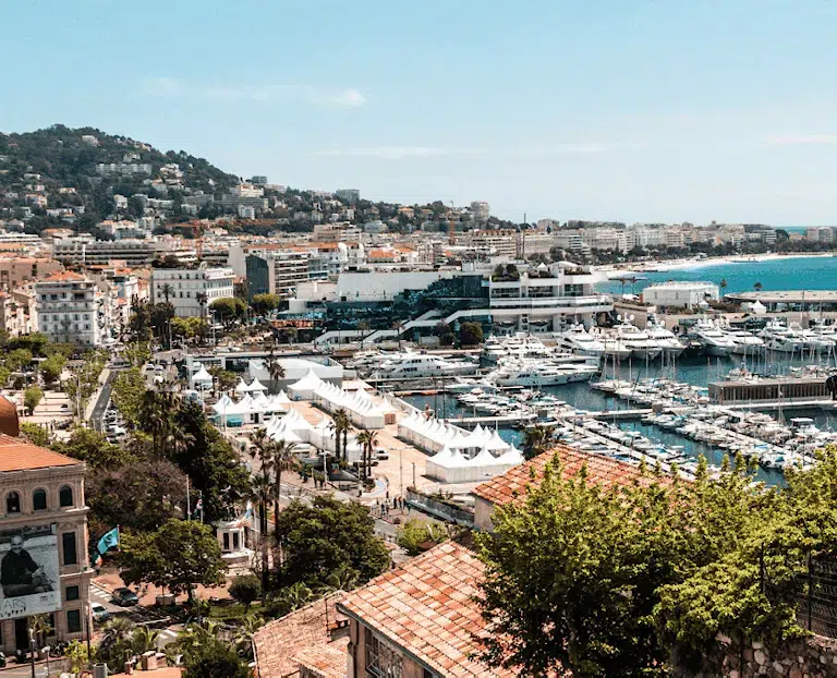 self-storage in cannes